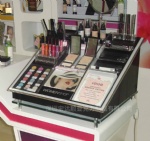 Cosmetics exhibition stand